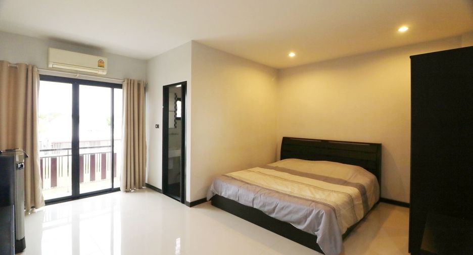 出售 10 卧室 商业空间 在 Mueang Udon Thani, Udon Thani