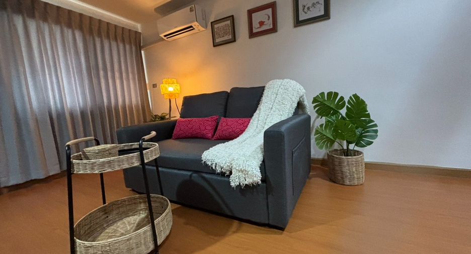 For rent 2 ベッドルーム serviced apartment in Pathum Wan, Bangkok