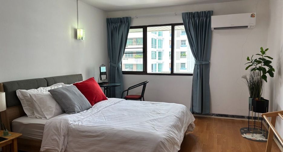 For rent 2 ベッドルーム serviced apartment in Pathum Wan, Bangkok