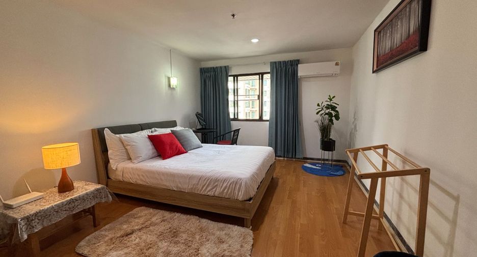 For rent 2 ベッドルーム serviced apartment in Pathum Wan, Bangkok