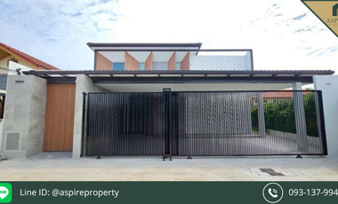 For sale 3 bedrooms house in Saphan Sung, Bangkok