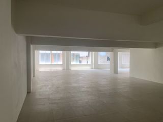 For rent retail Space in Bang Rak, Bangkok