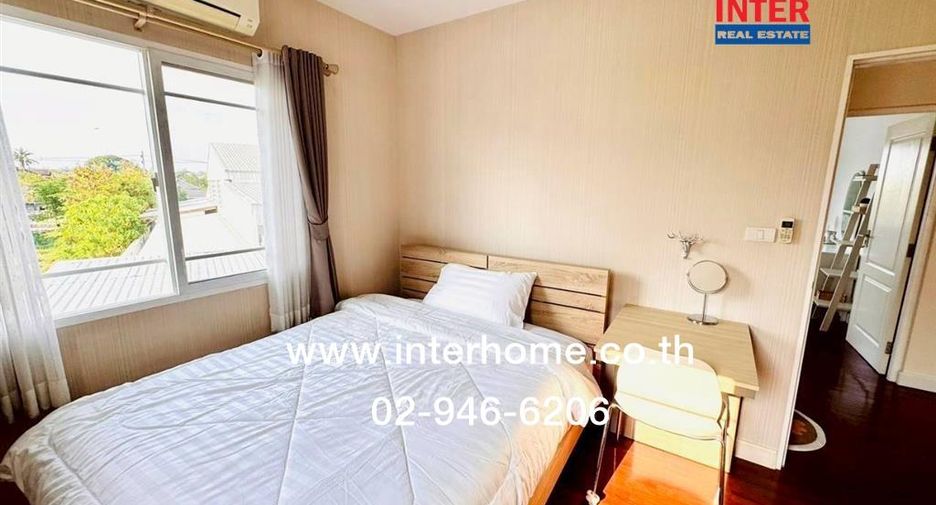 For sale 4 bedrooms house in Mueang Chiang Mai, Chiang Mai