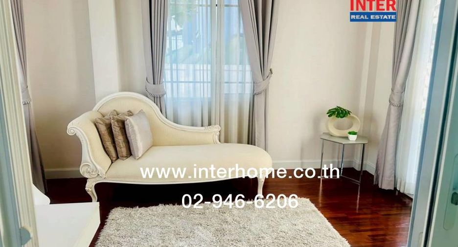 For sale 4 bedrooms house in Mueang Chiang Mai, Chiang Mai