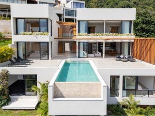 For sale 4 bedrooms villa in Ko Samui, Surat Thani