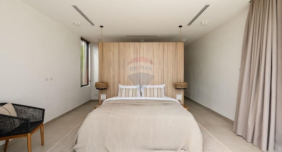 For sale 4 bedrooms villa in Ko Samui, Surat Thani