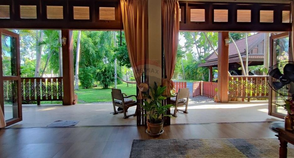 For rent 5 bedrooms villa in Ko Samui, Surat Thani