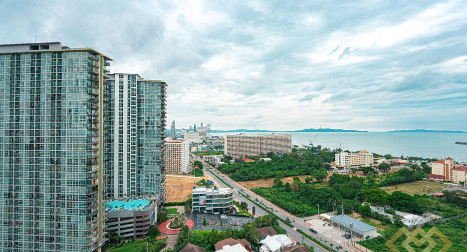 For sale 1 bed condo in Bang Lamung, Chonburi