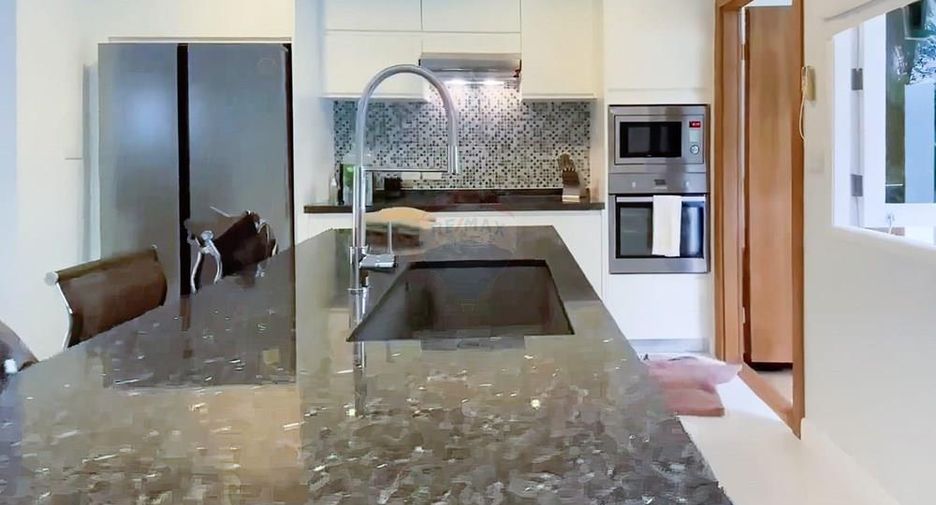 For sale 2 bedrooms townhouse in Ko Samui, Surat Thani