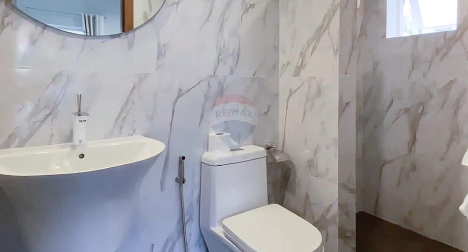 For sale 2 bedrooms townhouse in Ko Samui, Surat Thani