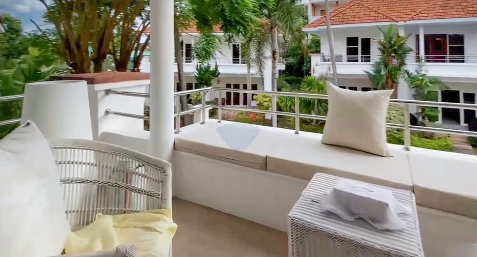 For sale 2 bedrooms townhouse in Ko Samui, Surat Thani