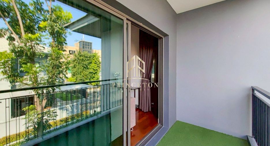 For rent and for sale 5 bedrooms house in Saphan Sung, Bangkok
