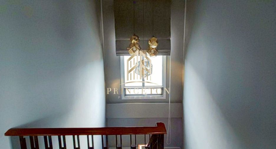 For rent and for sale 5 bedrooms house in Saphan Sung, Bangkok