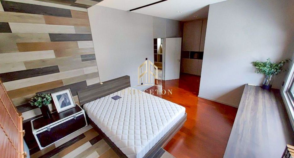 For rent and for sale 5 bedrooms house in Saphan Sung, Bangkok