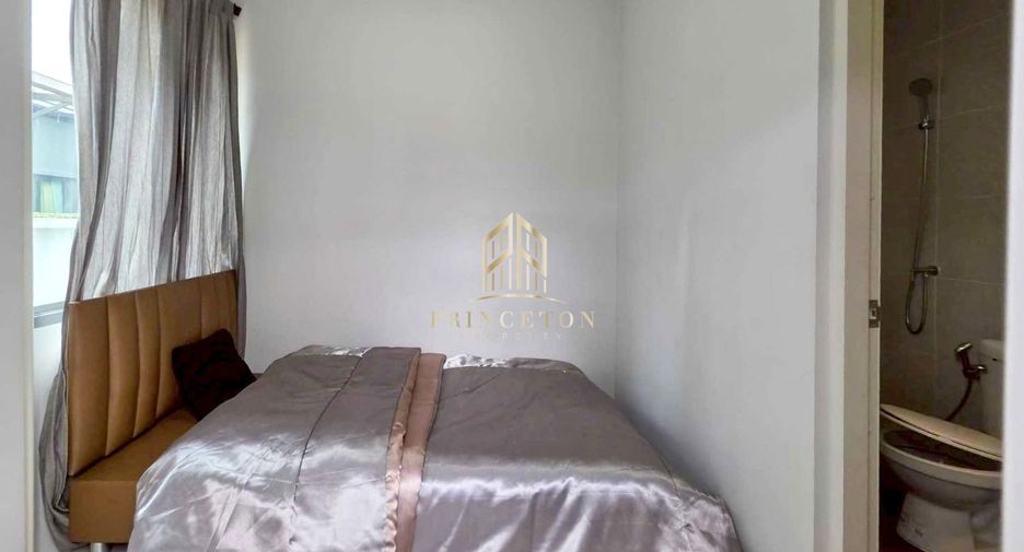 For rent and for sale 5 bedrooms house in Saphan Sung, Bangkok