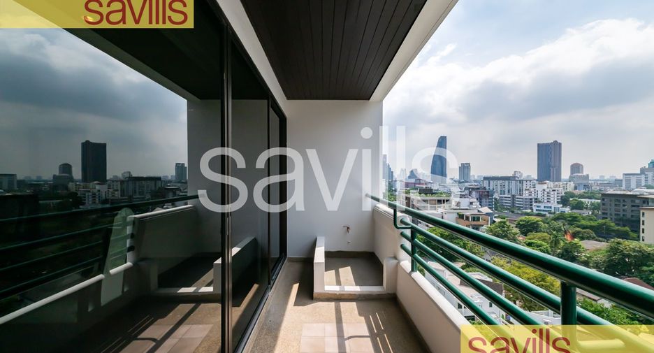 For rent 4 bedrooms condo in Khlong Toei, Bangkok