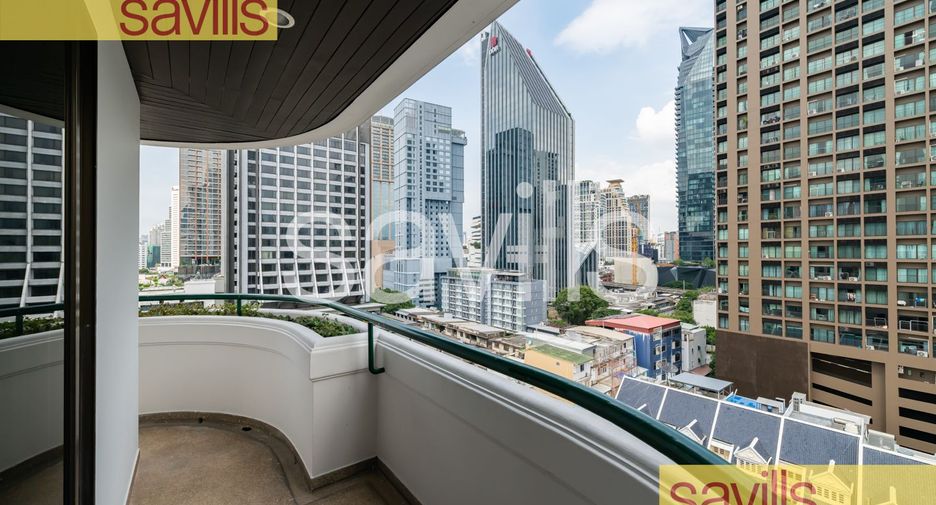For rent 4 bedrooms condo in Khlong Toei, Bangkok