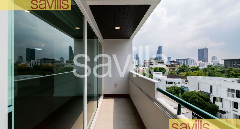 For rent 4 bedrooms condo in Khlong Toei, Bangkok