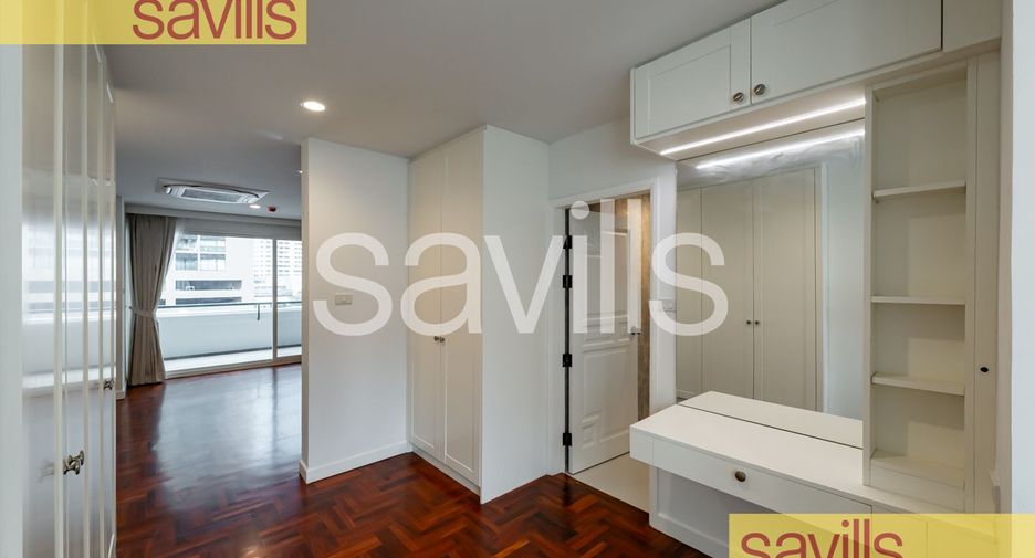 For rent 4 bedrooms condo in Khlong Toei, Bangkok