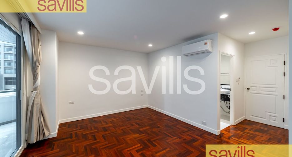For rent 4 bedrooms condo in Khlong Toei, Bangkok