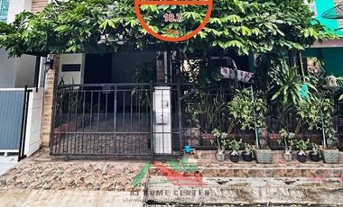 For sale 3 bedrooms townhouse in Mueang Nonthaburi, Nonthaburi