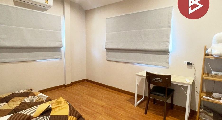 For sale 4 bedrooms house in Mueang Phitsanulok, Phitsanulok