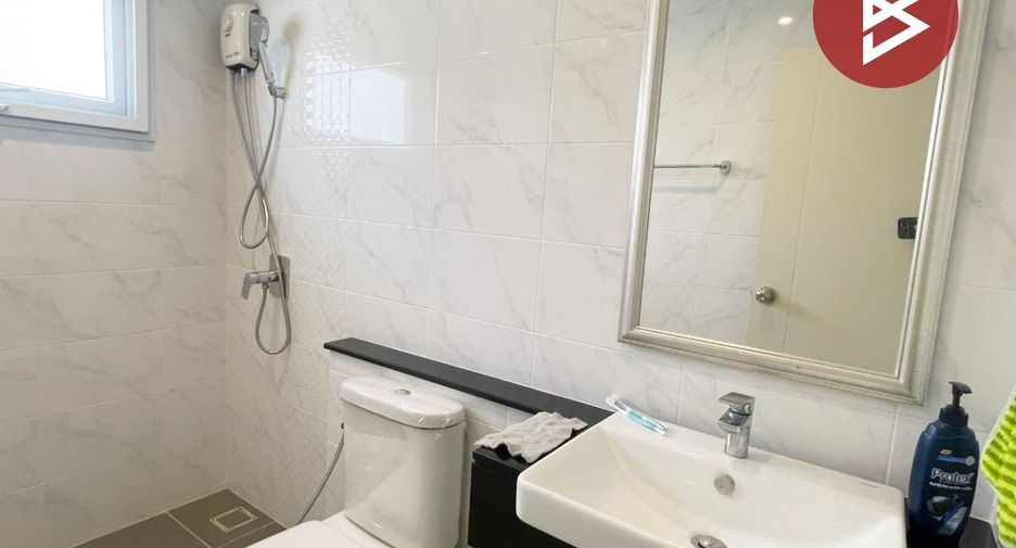 For sale 4 bedrooms house in Mueang Phitsanulok, Phitsanulok