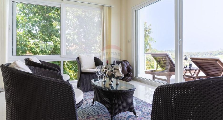 For rent 4 bedrooms villa in Ko Samui, Surat Thani