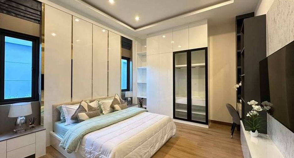 Villa zur Miete und zum Kauf mit 4 Zimmer in Bang Lamung, Chonburi