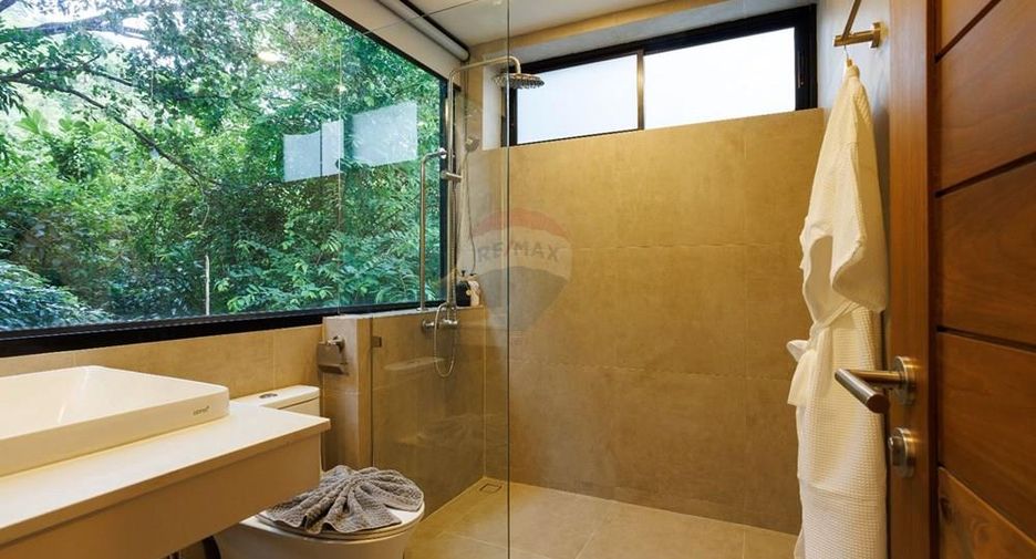 For rent 4 bedrooms villa in Ko Samui, Surat Thani