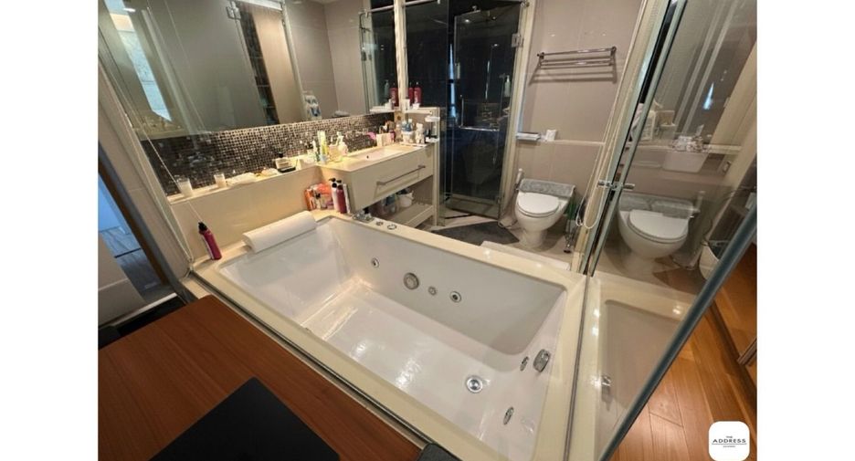 Продажа 1 кровать кондо в Сатхон, Бангкок