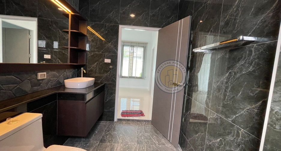 Продажа 3 спальни вилла в Huay Yai, Паттайя