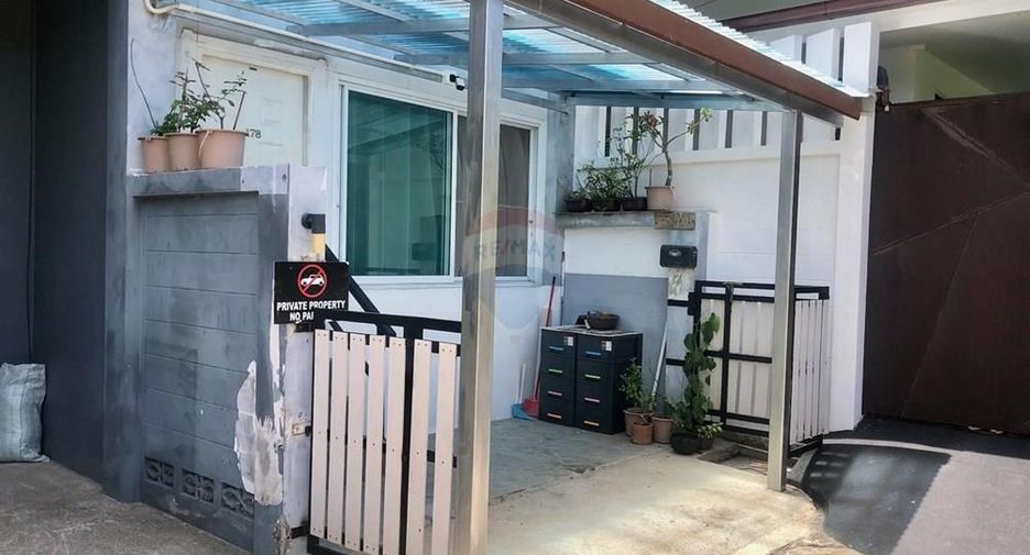 For sale 2 bedrooms townhouse in Ko Samui, Surat Thani