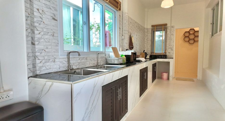 Продажа 3 спальни дом в Самуи, Сураттани