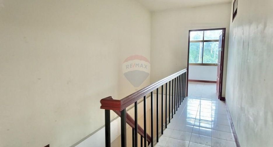 For rent 4 bedrooms retail Space in Ko Samui, Surat Thani