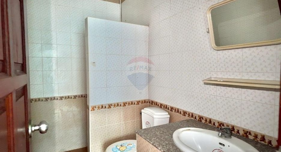 For rent 4 bedrooms retail Space in Ko Samui, Surat Thani