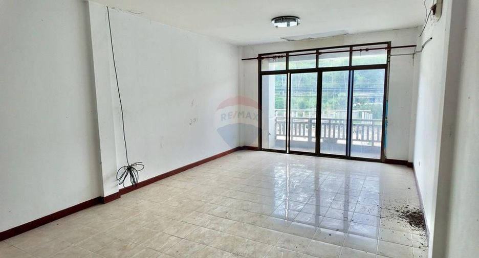 For rent 4 bedrooms retail Space in Ko Samui, Surat Thani