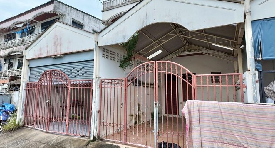 For rent 4 bedrooms retail Space in Ko Samui, Surat Thani