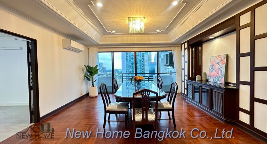For rent 4 bedrooms apartment in Khlong Toei, Bangkok