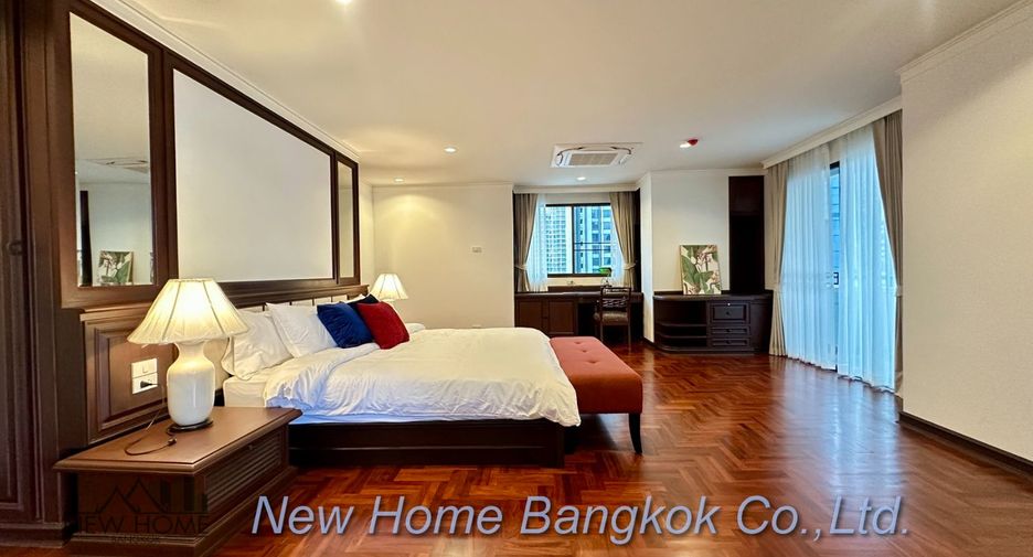 For rent 4 bedrooms apartment in Khlong Toei, Bangkok
