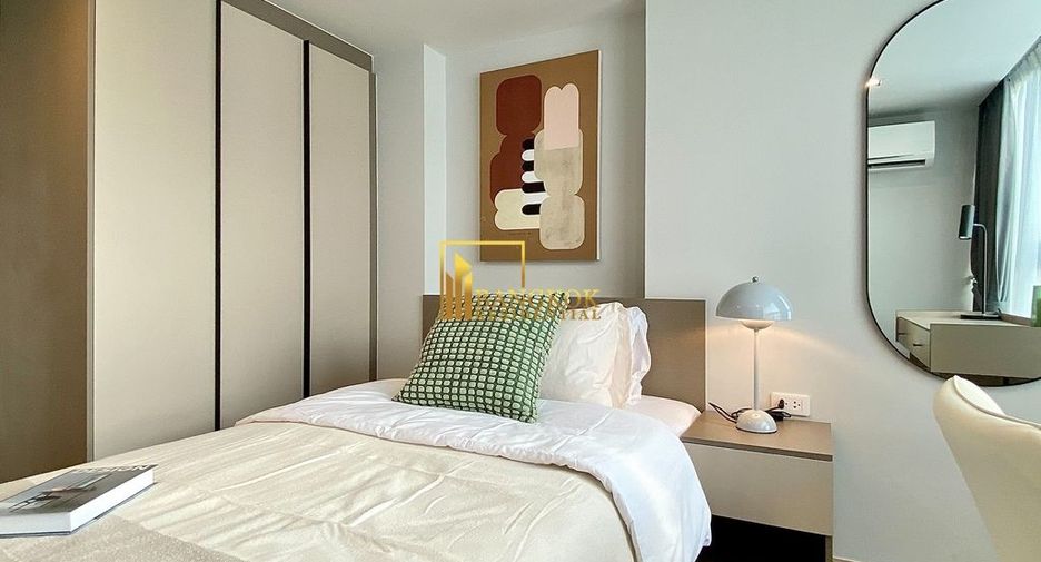 For rent 2 bedrooms condo in Huai Khwang, Bangkok