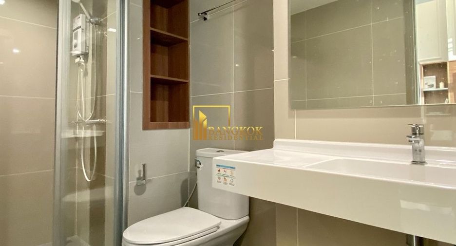 For rent 2 bedrooms condo in Huai Khwang, Bangkok