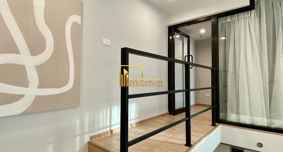 For rent 2 bedrooms condo in Huai Khwang, Bangkok