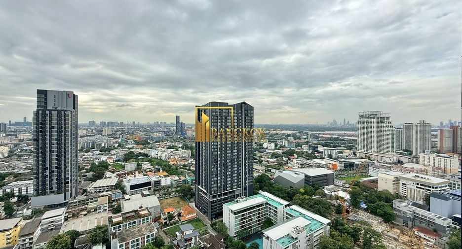 Condo en alquiler de 1 habitaciones en Khlong Toei, Bangkok