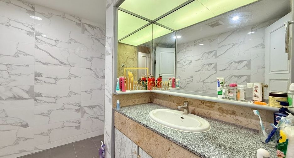Condo en alquiler de 2 habitaciones en Khlong Toei, Bangkok