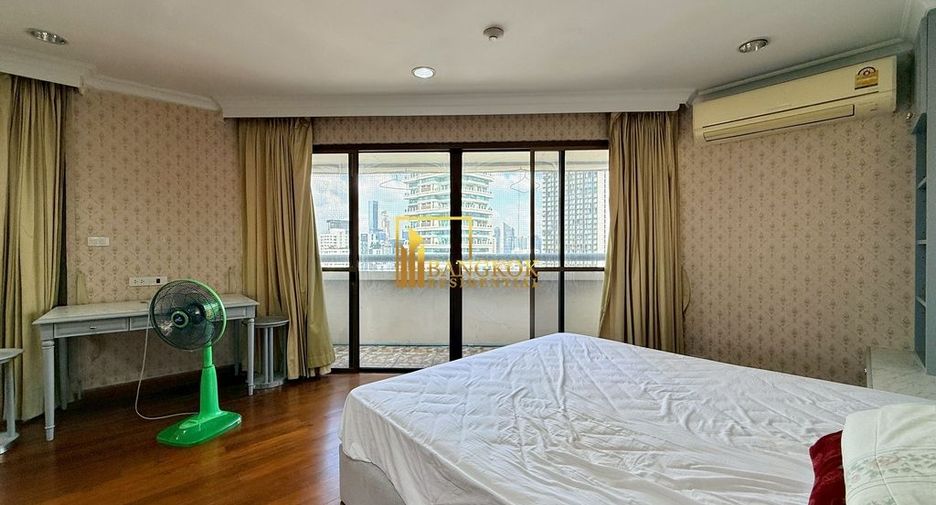 Condo en alquiler de 2 habitaciones en Khlong Toei, Bangkok