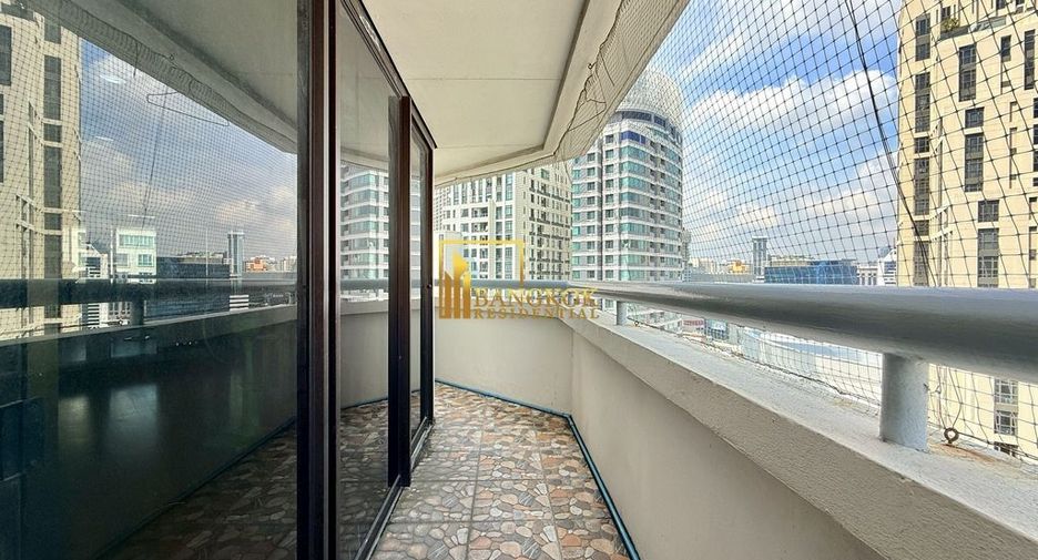 Condo en alquiler de 2 habitaciones en Khlong Toei, Bangkok