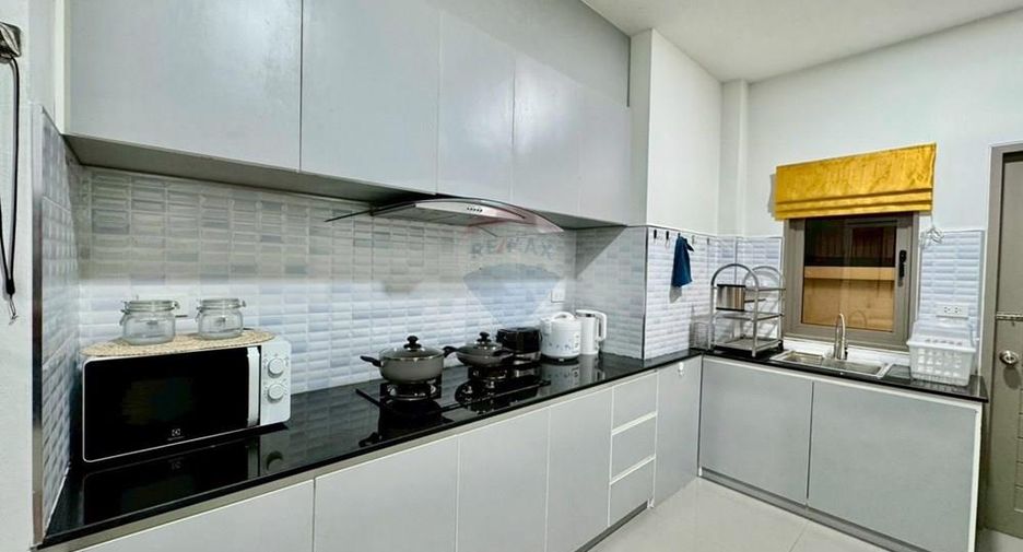 For rent 3 bedrooms villa in Ko Samui, Surat Thani
