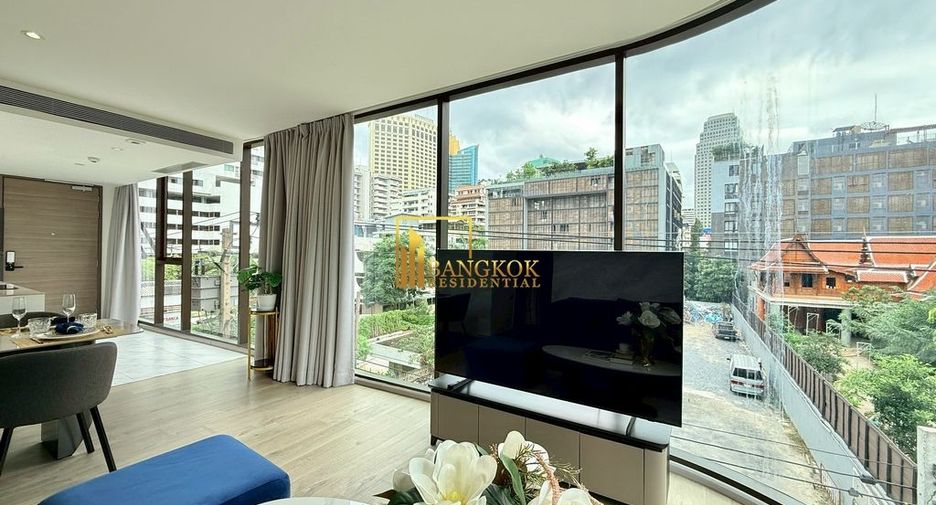 For rent 2 bedrooms condo in Khlong Toei, Bangkok