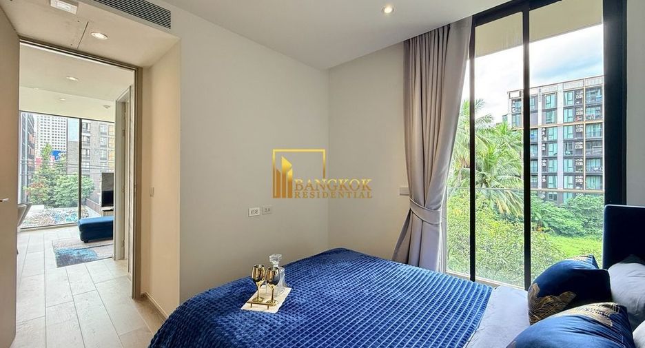 For rent 2 bedrooms condo in Khlong Toei, Bangkok